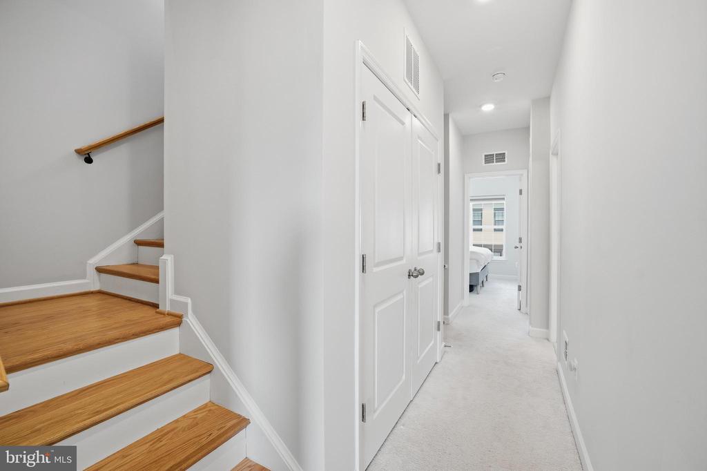 12561 TODD LANE