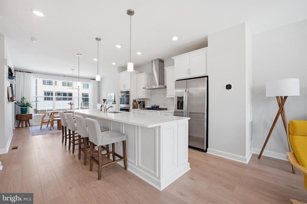 12561 TODD LANE
