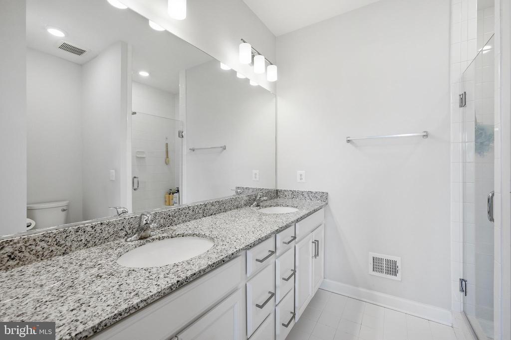 12561 TODD LANE