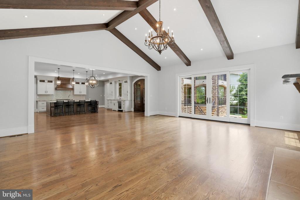 4147 OLD COLUMBIA PIKE