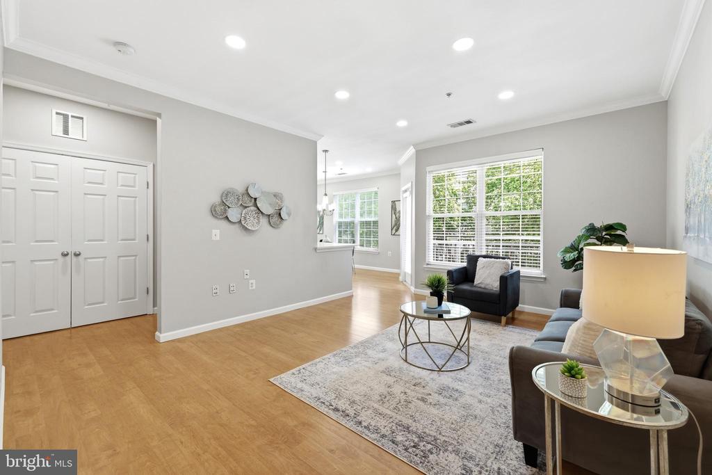 3021 NICOSH CIRCLE 1301
