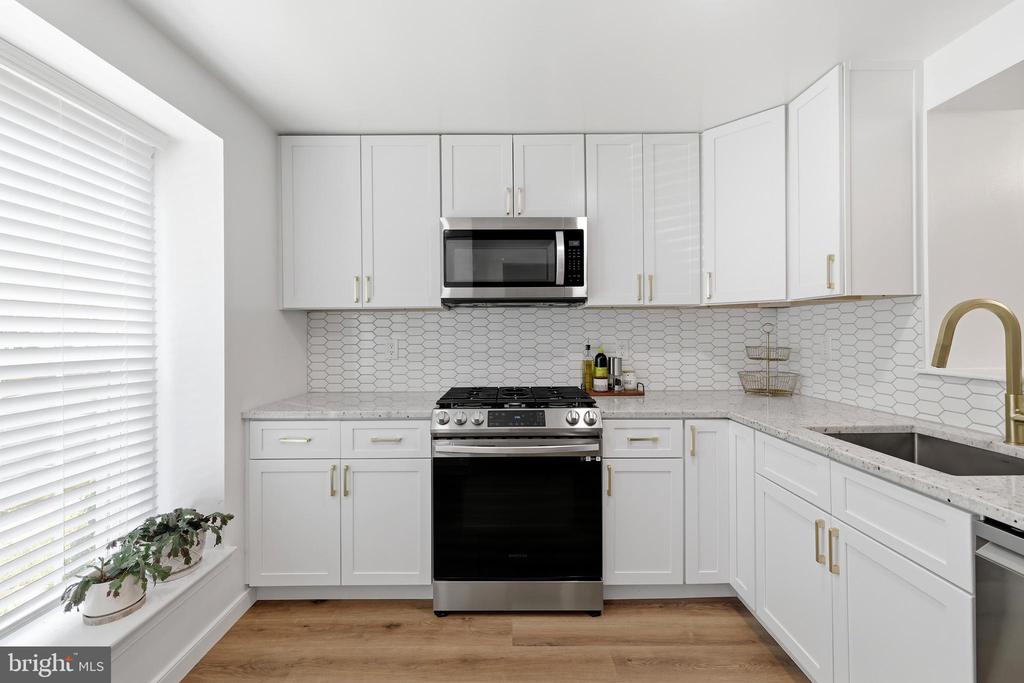 5919 GRISBY HOUSE COURT