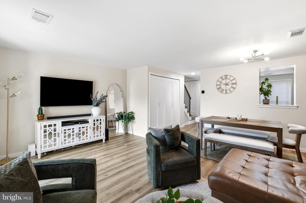 5919 GRISBY HOUSE COURT