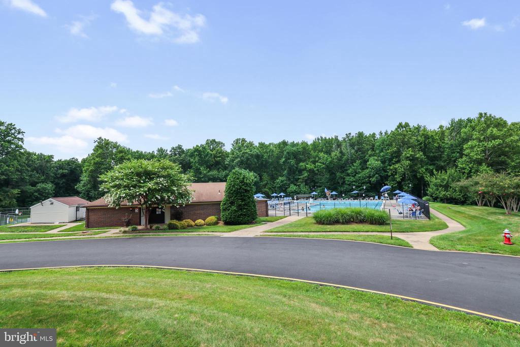 5919 GRISBY HOUSE COURT