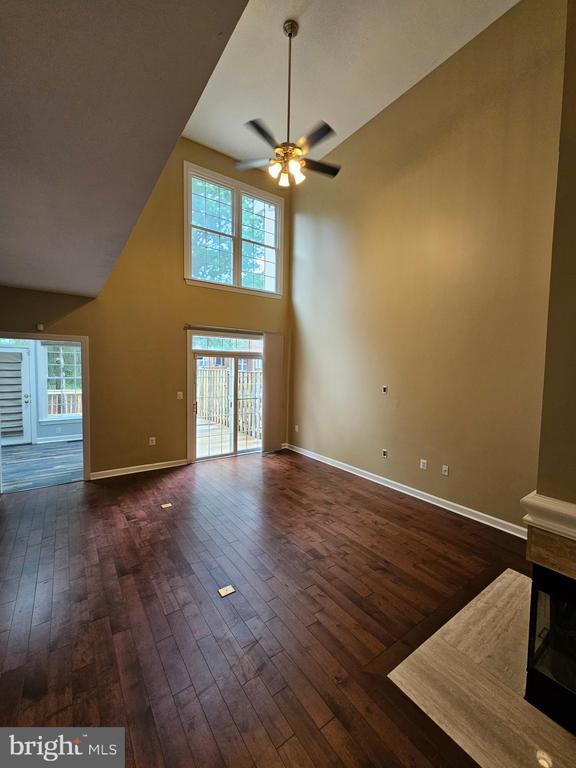 1369 PARK GARDEN LANE
