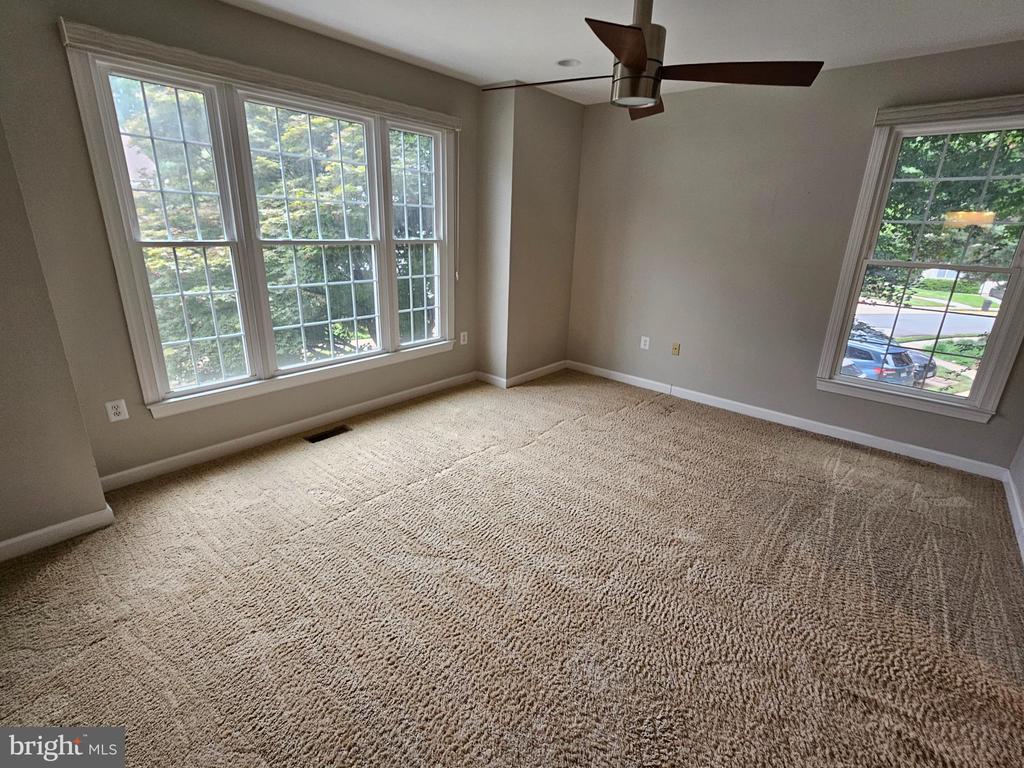 1369 PARK GARDEN LANE