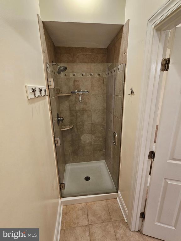 1369 PARK GARDEN LANE