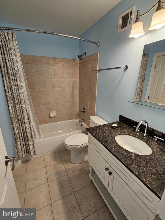 1369 PARK GARDEN LANE