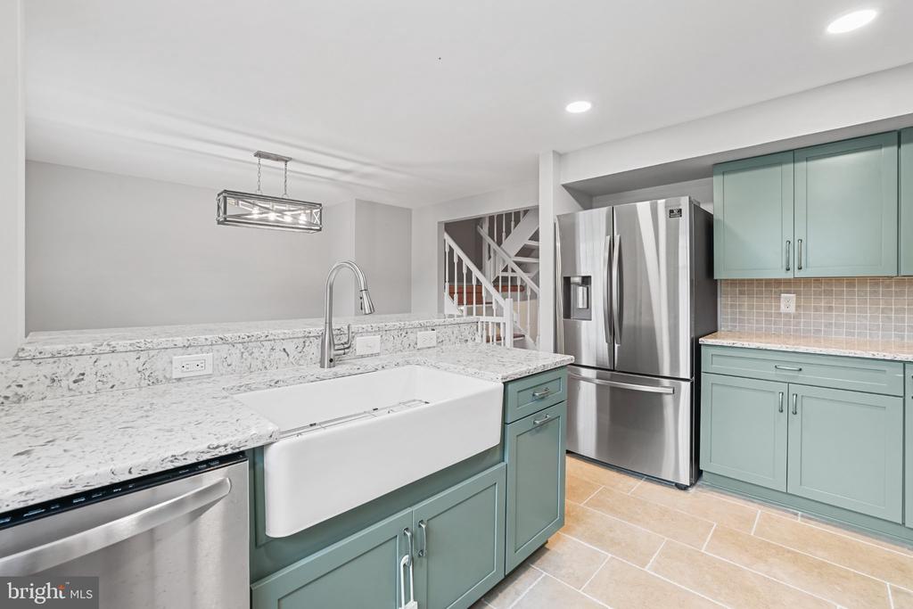 6058 CHICORY PLACE