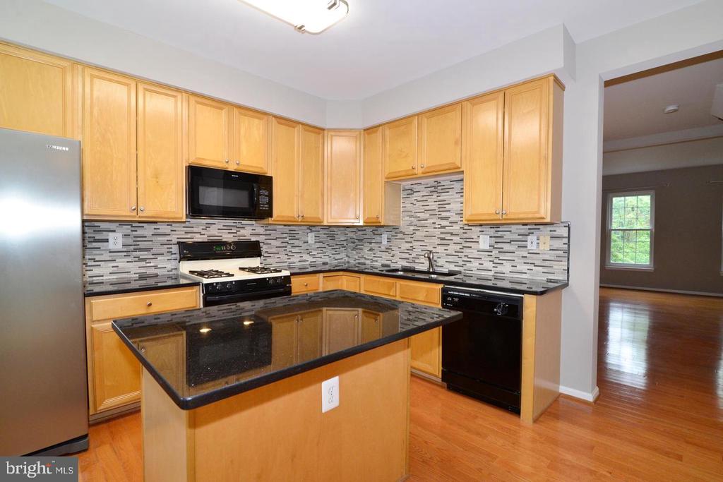 2516 ISHAM RANDOLPH DRIVE