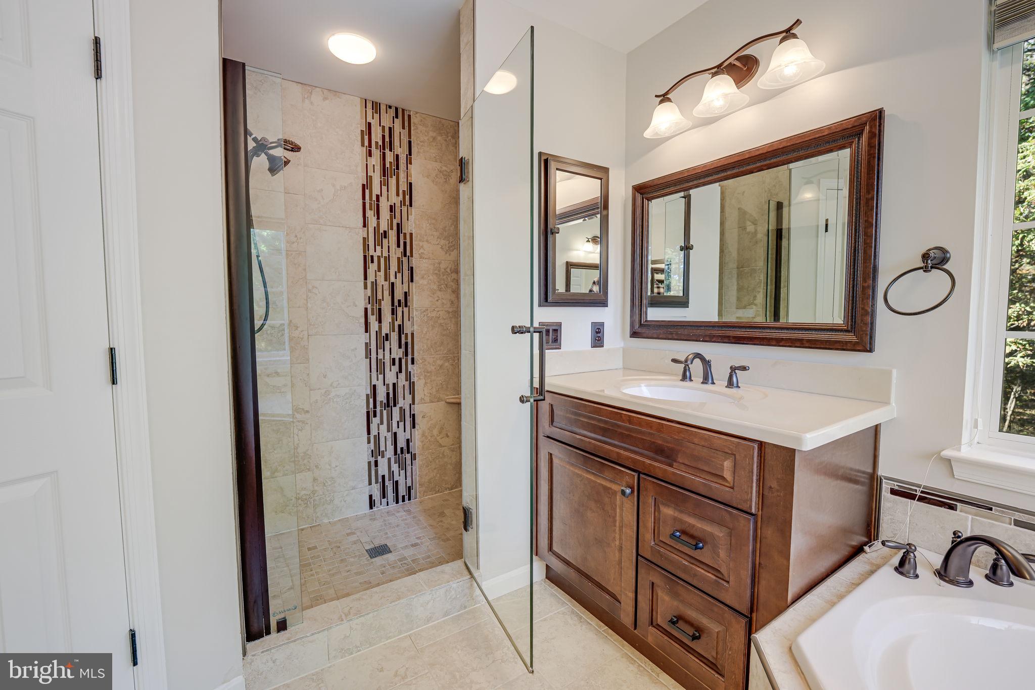 42814 Songbird Court Ct