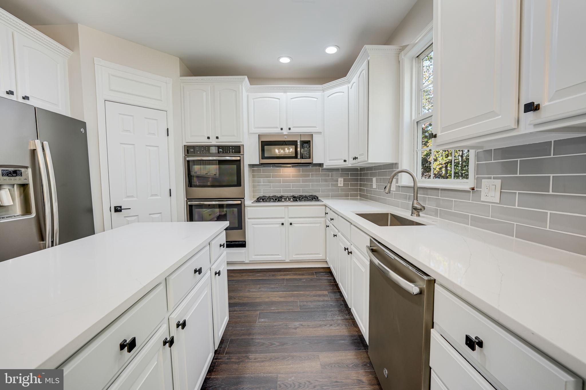 42814 Songbird Court Ct