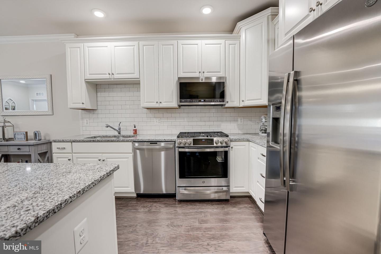 23255 Milltown Knoll SQUARE Unit: 111