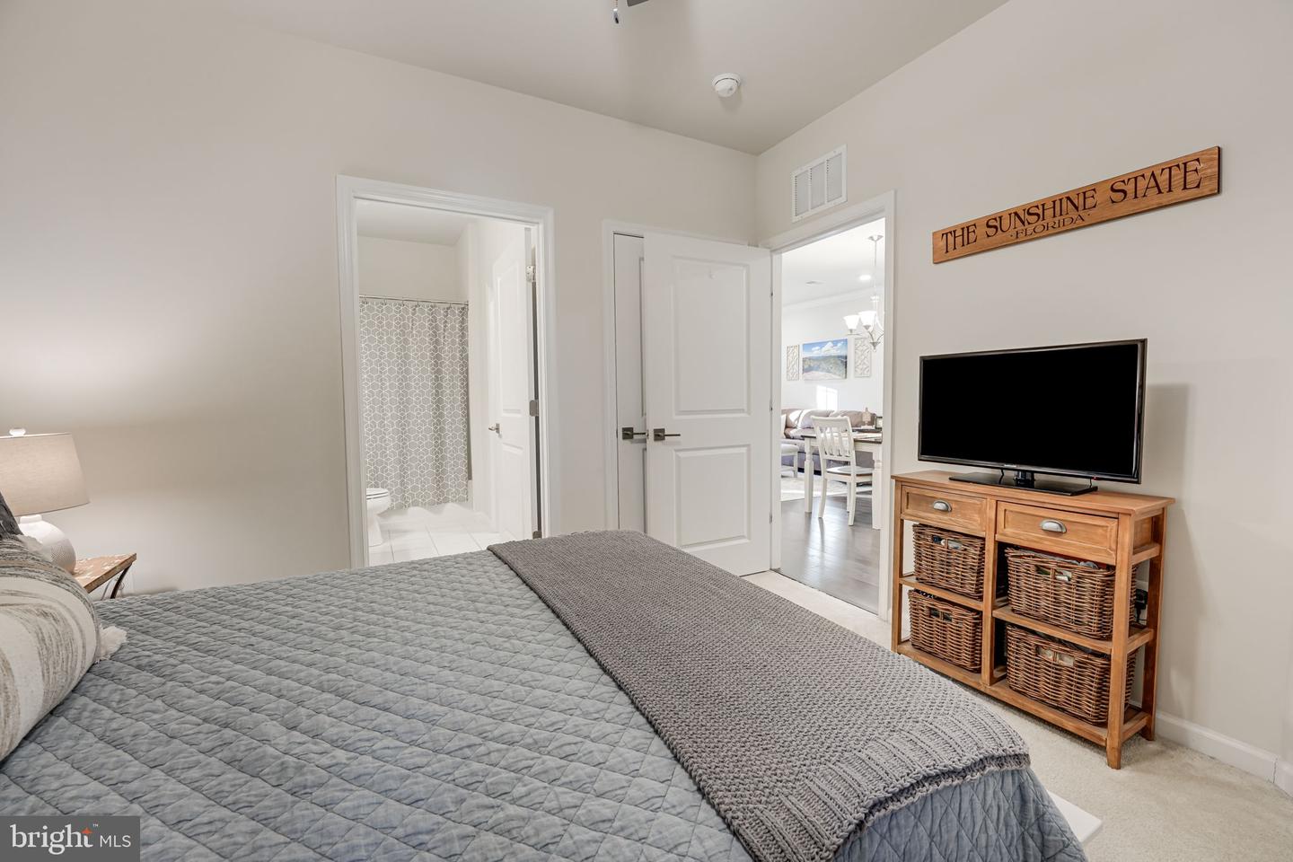 23255 Milltown Knoll SQUARE Unit: 111