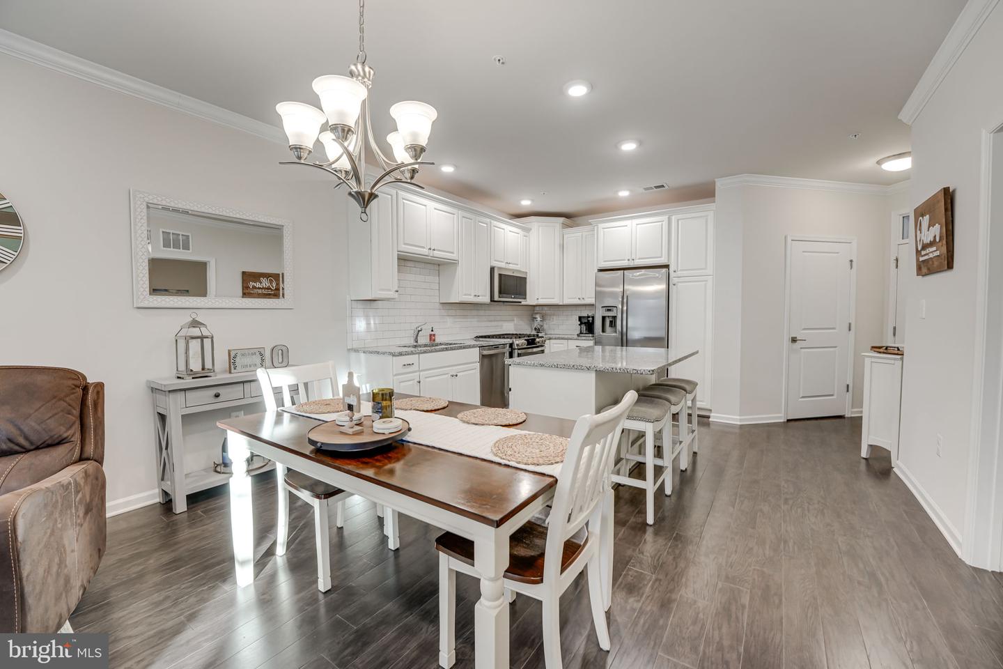 23255 Milltown Knoll SQUARE Unit: 111