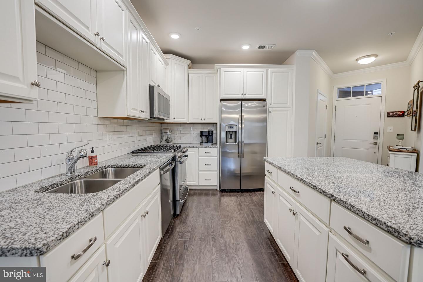 23255 Milltown Knoll SQUARE Unit: 111