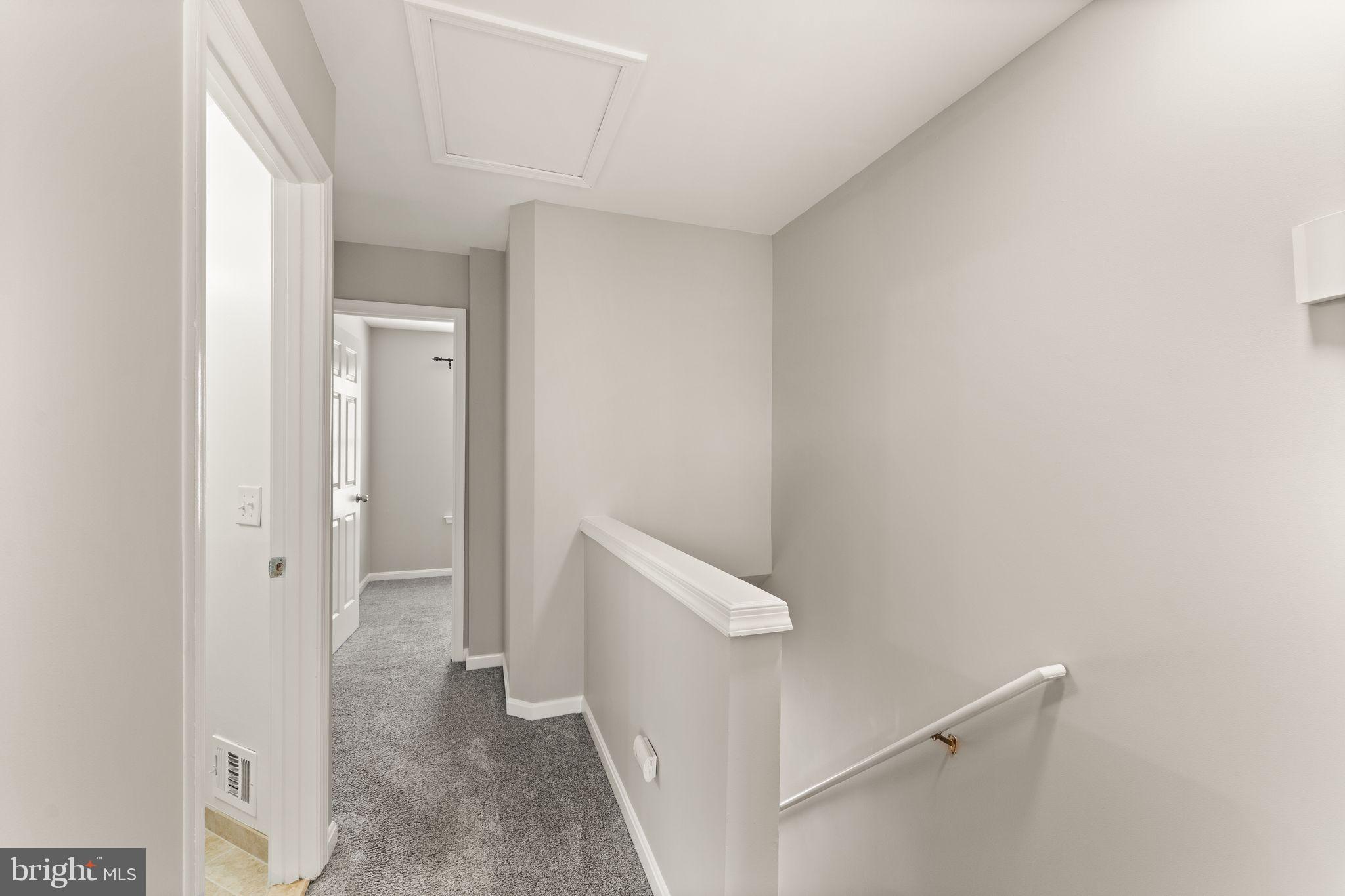 310 Stallion Sq NE