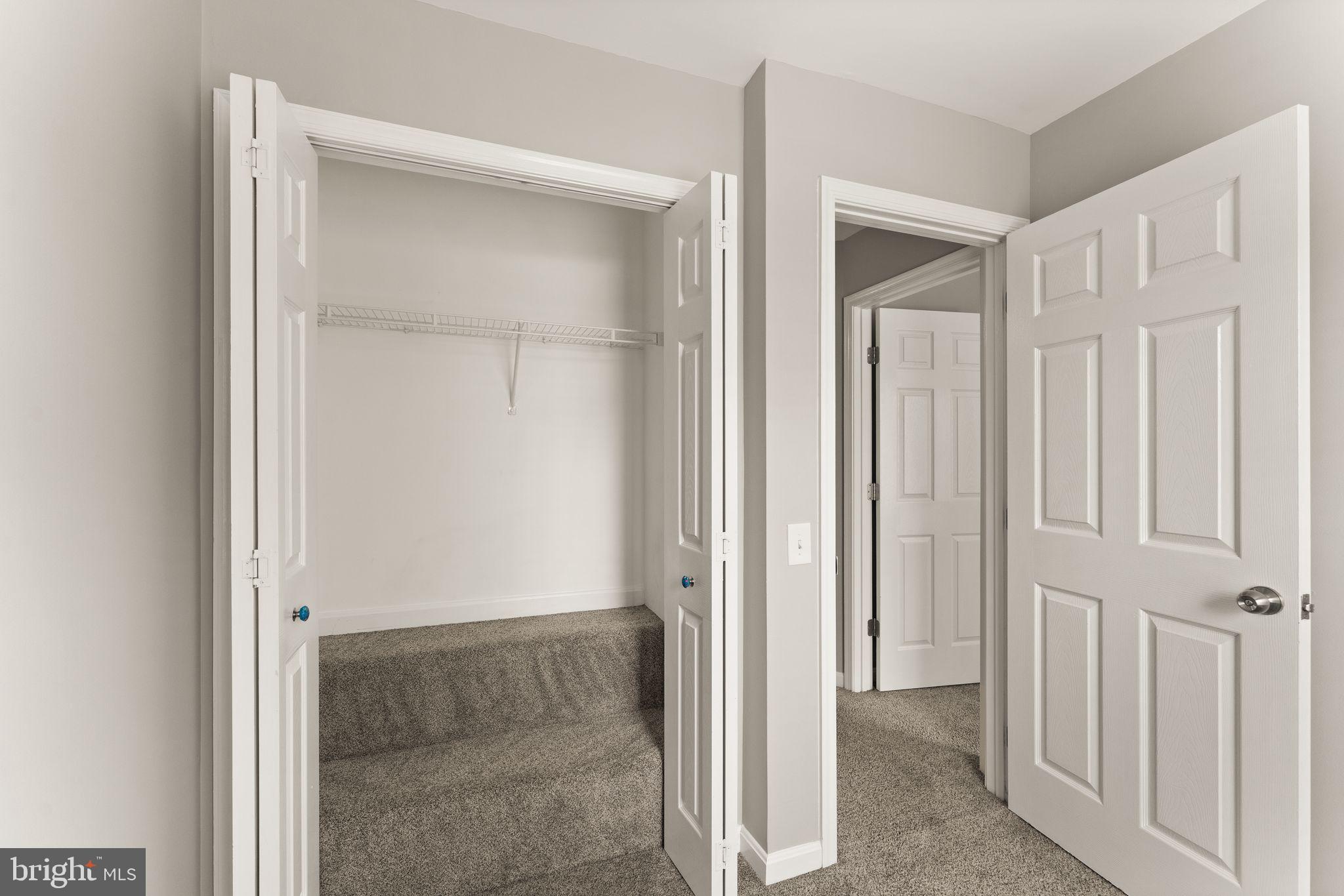 310 Stallion Sq NE