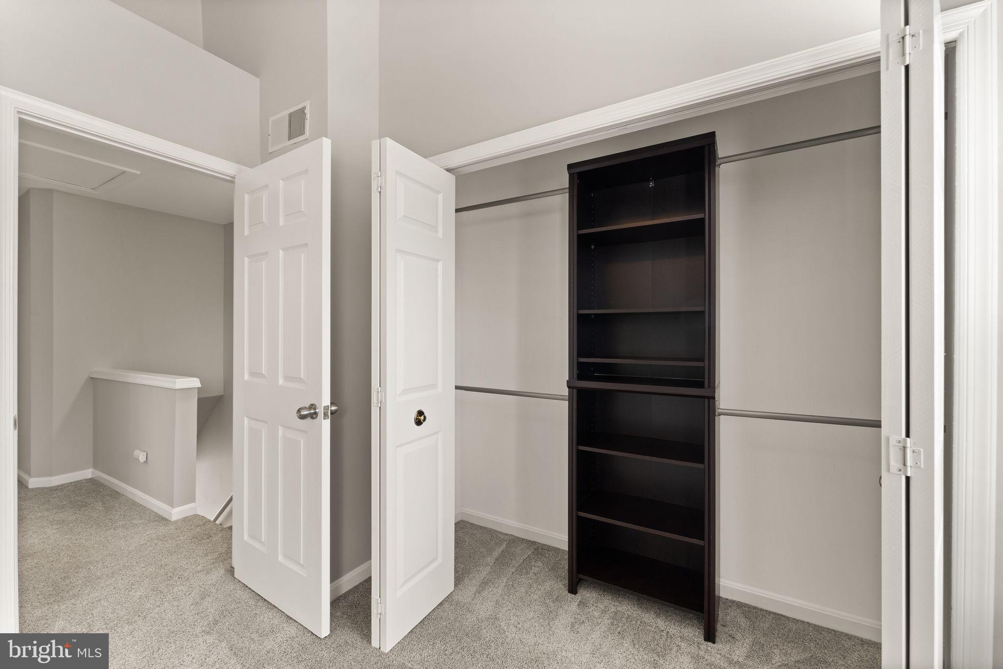 310 Stallion Sq NE