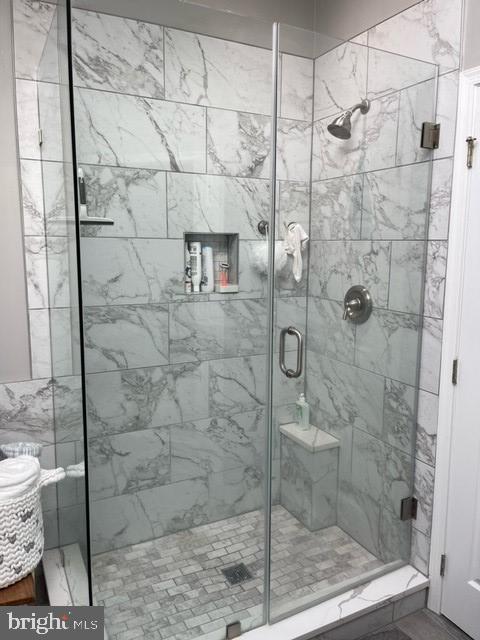 204 Misty Pond Ter