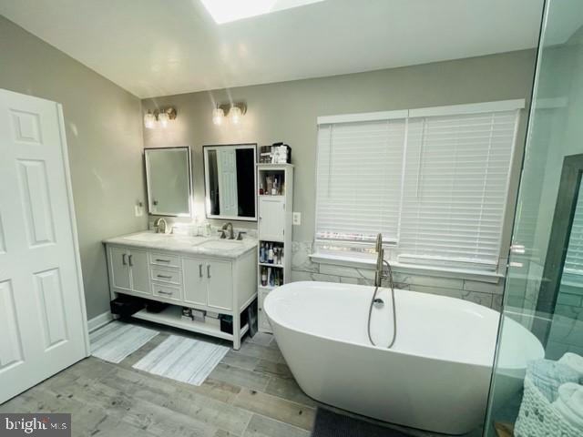 204 Misty Pond Ter