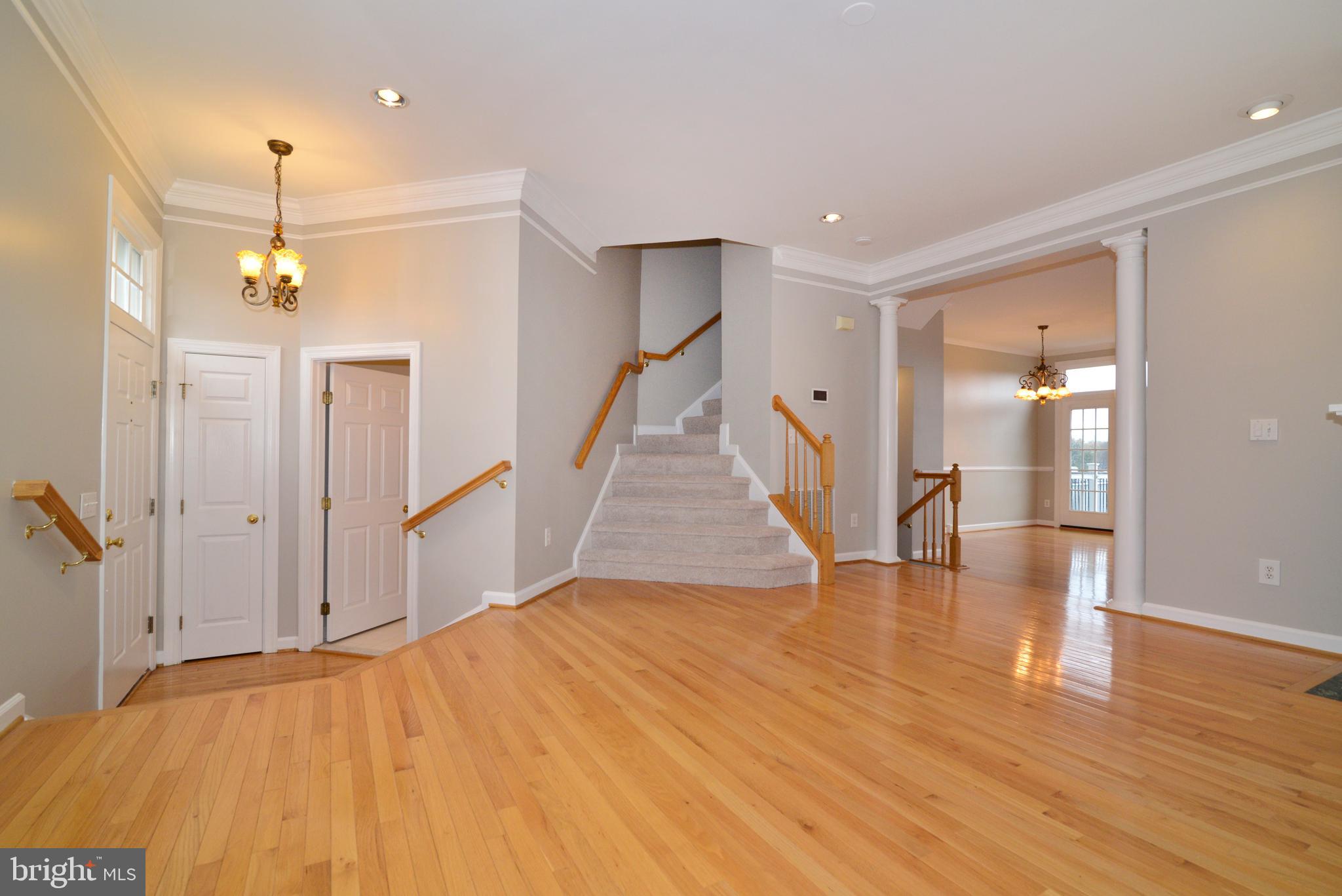 43007 Golf View Dr