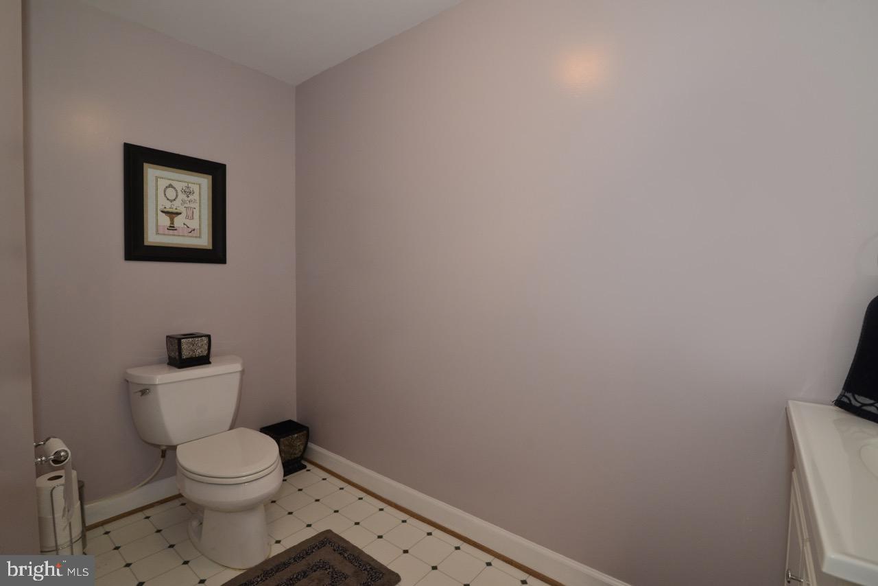 43007 Golf View Dr