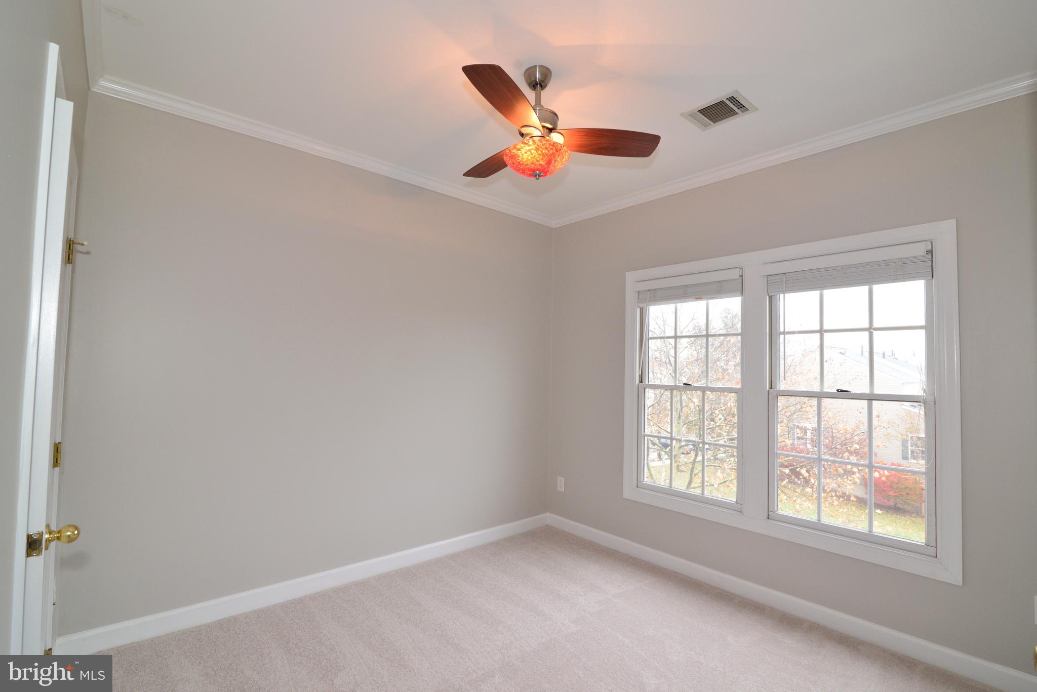 43007 Golf View Dr