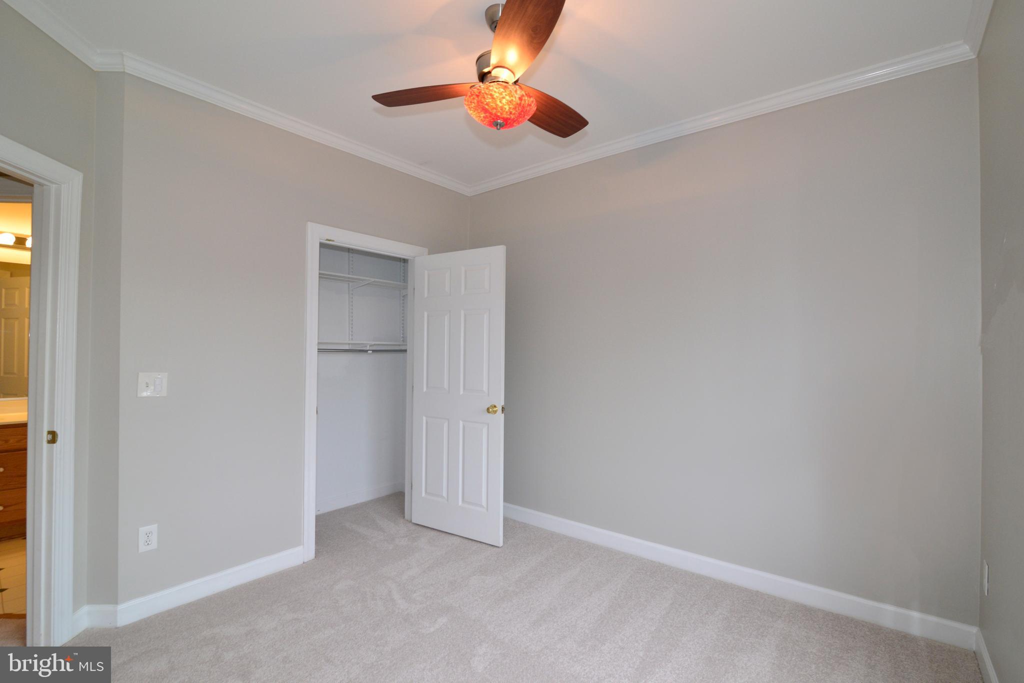 43007 Golf View Dr