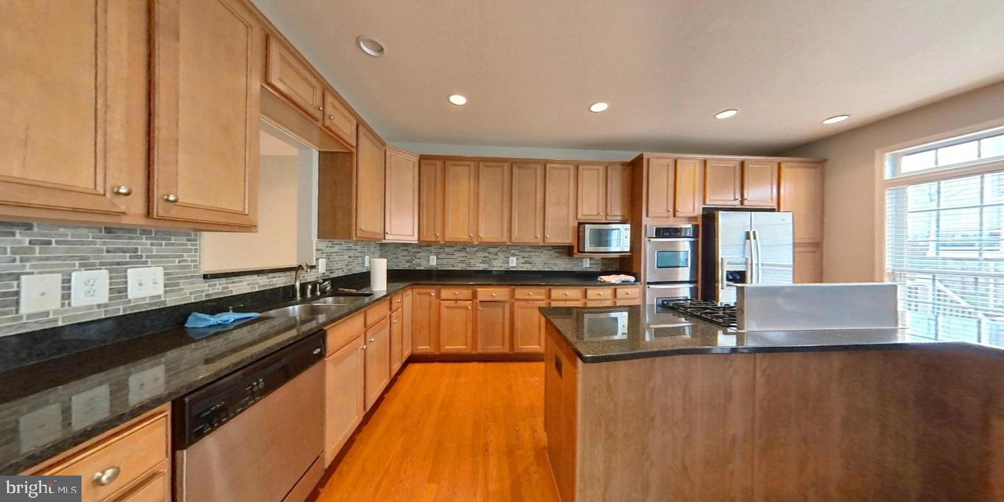 42139 Byrnes View Ter