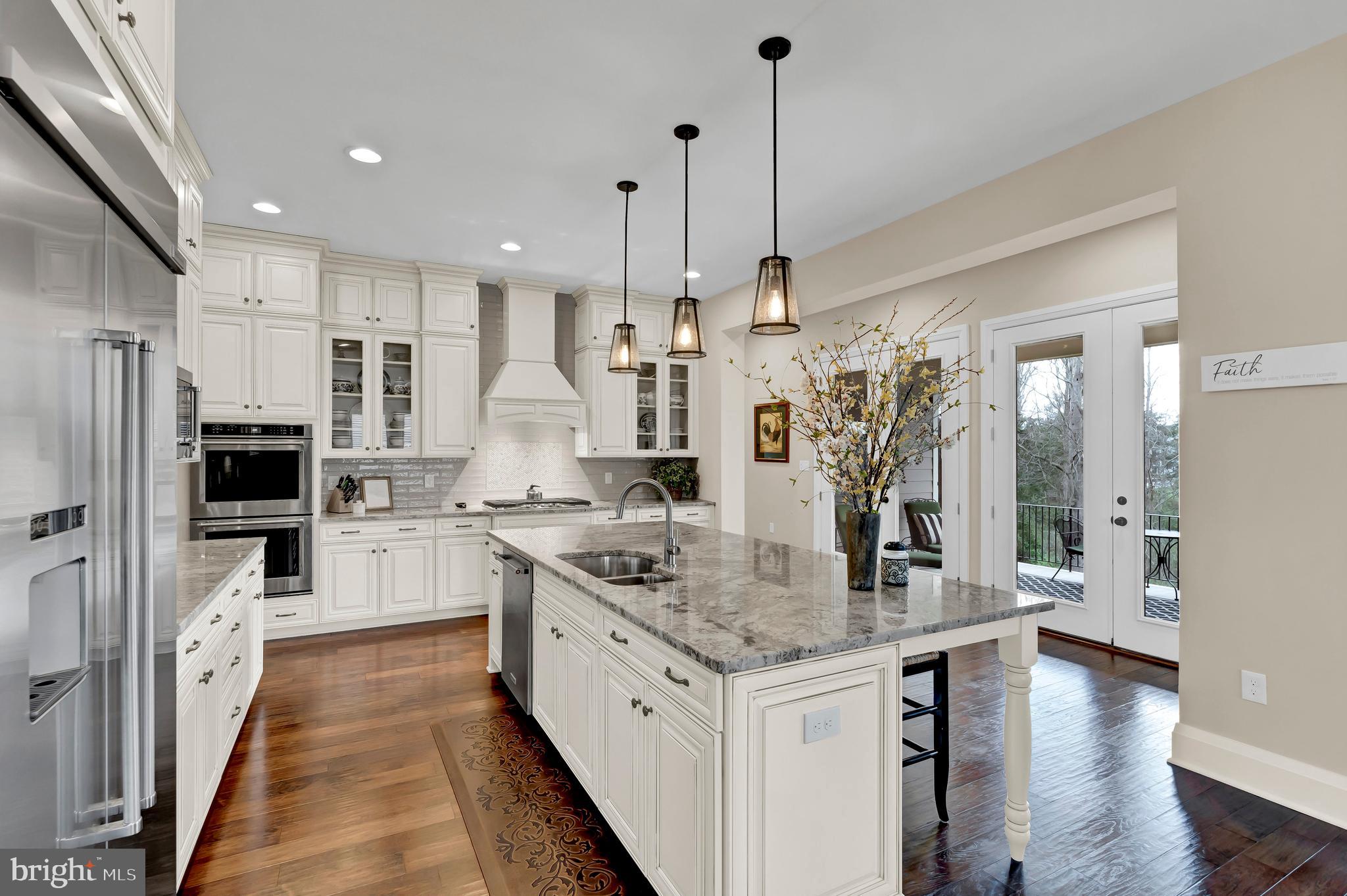 40996 Blossom Glade Dr