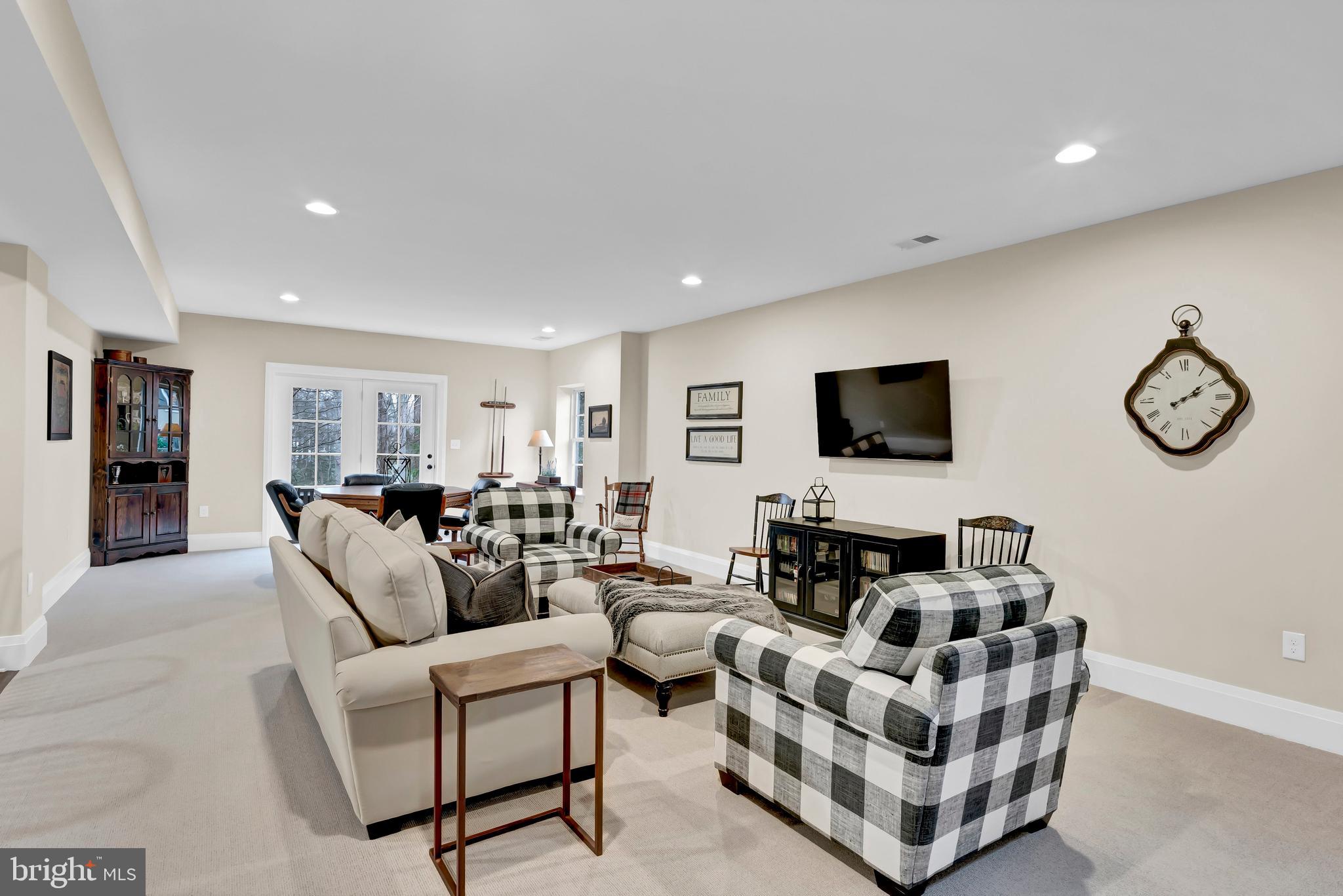 40996 Blossom Glade Dr