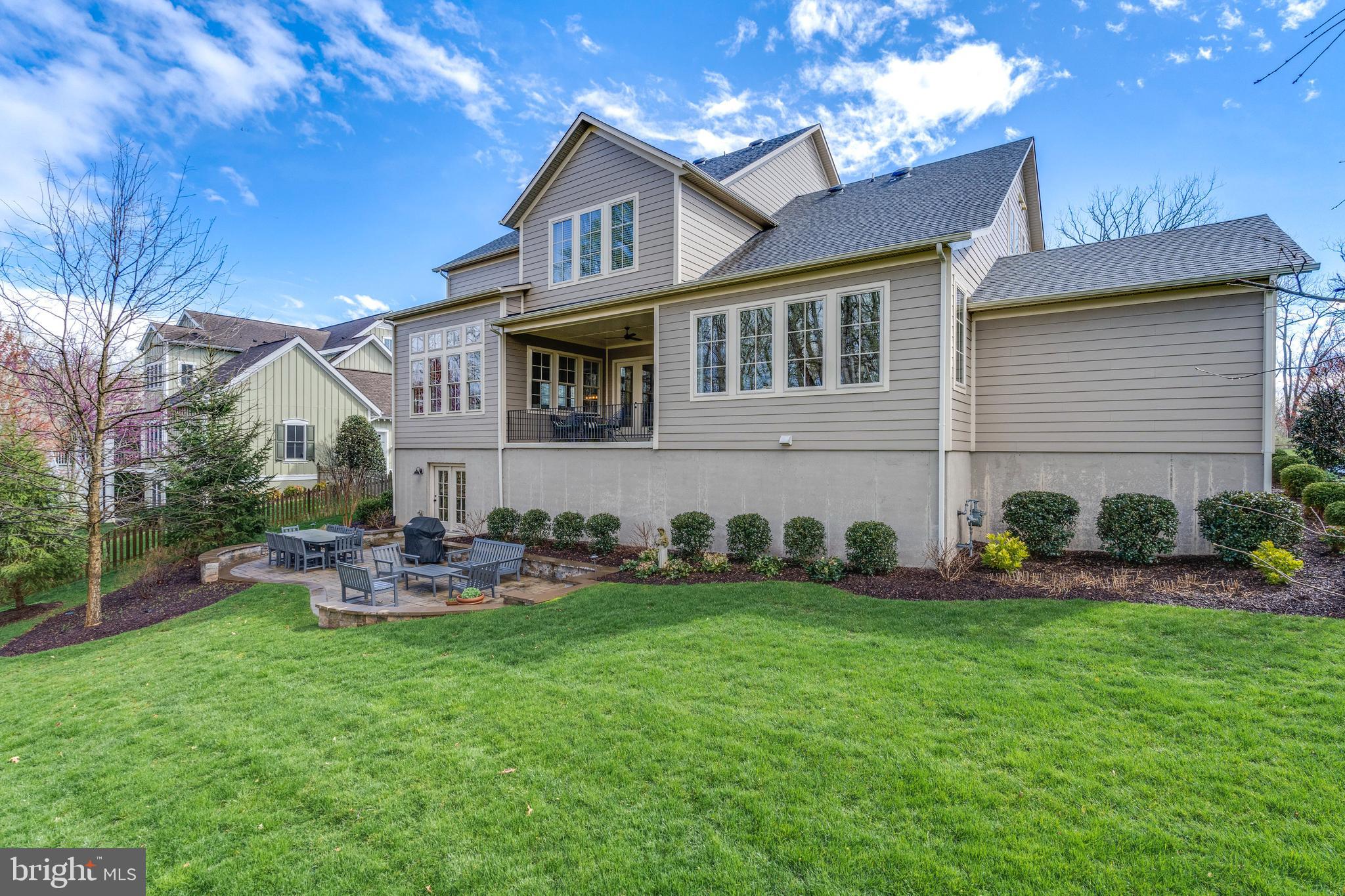 40996 Blossom Glade Dr