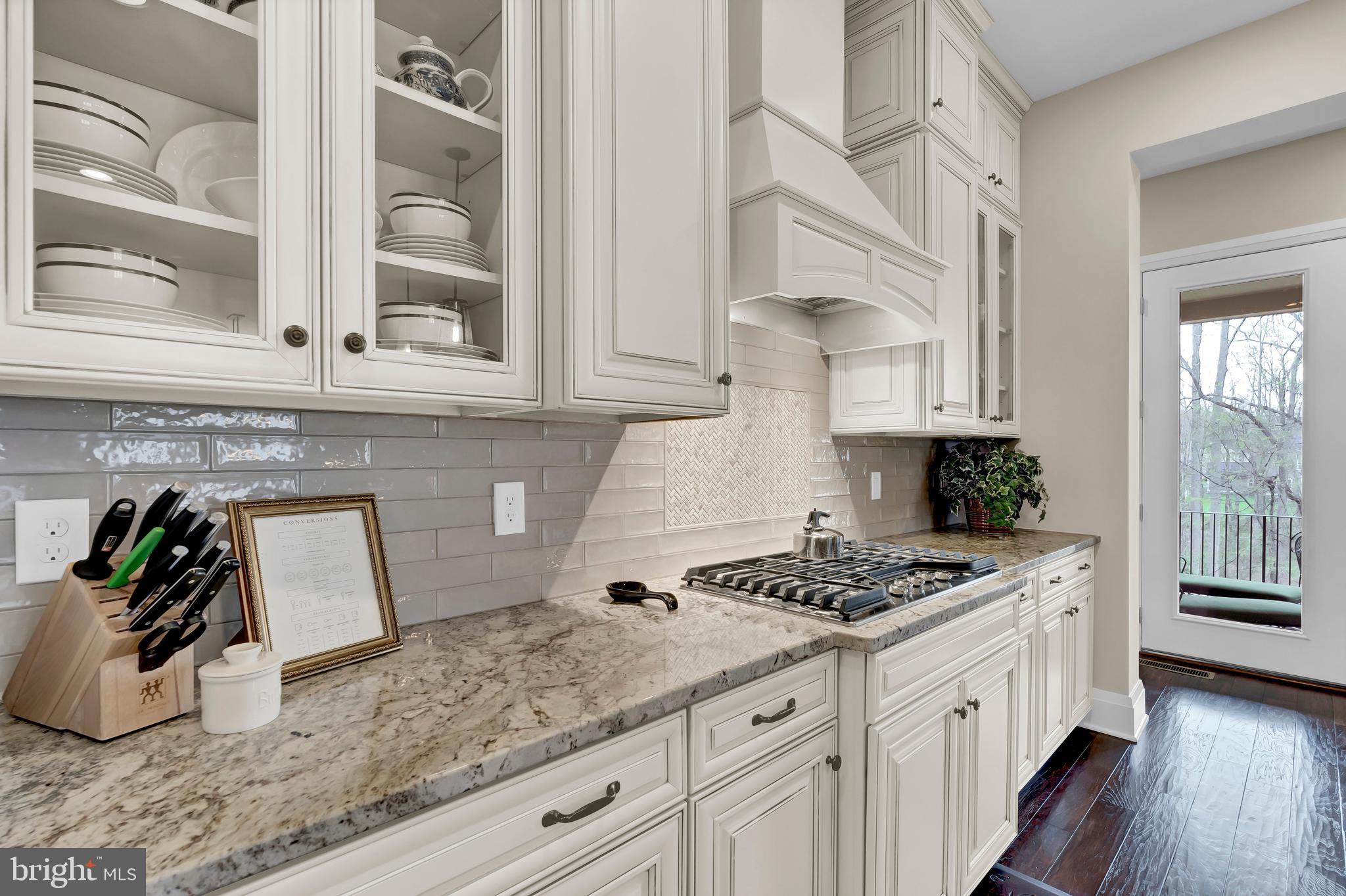40996 Blossom Glade Dr