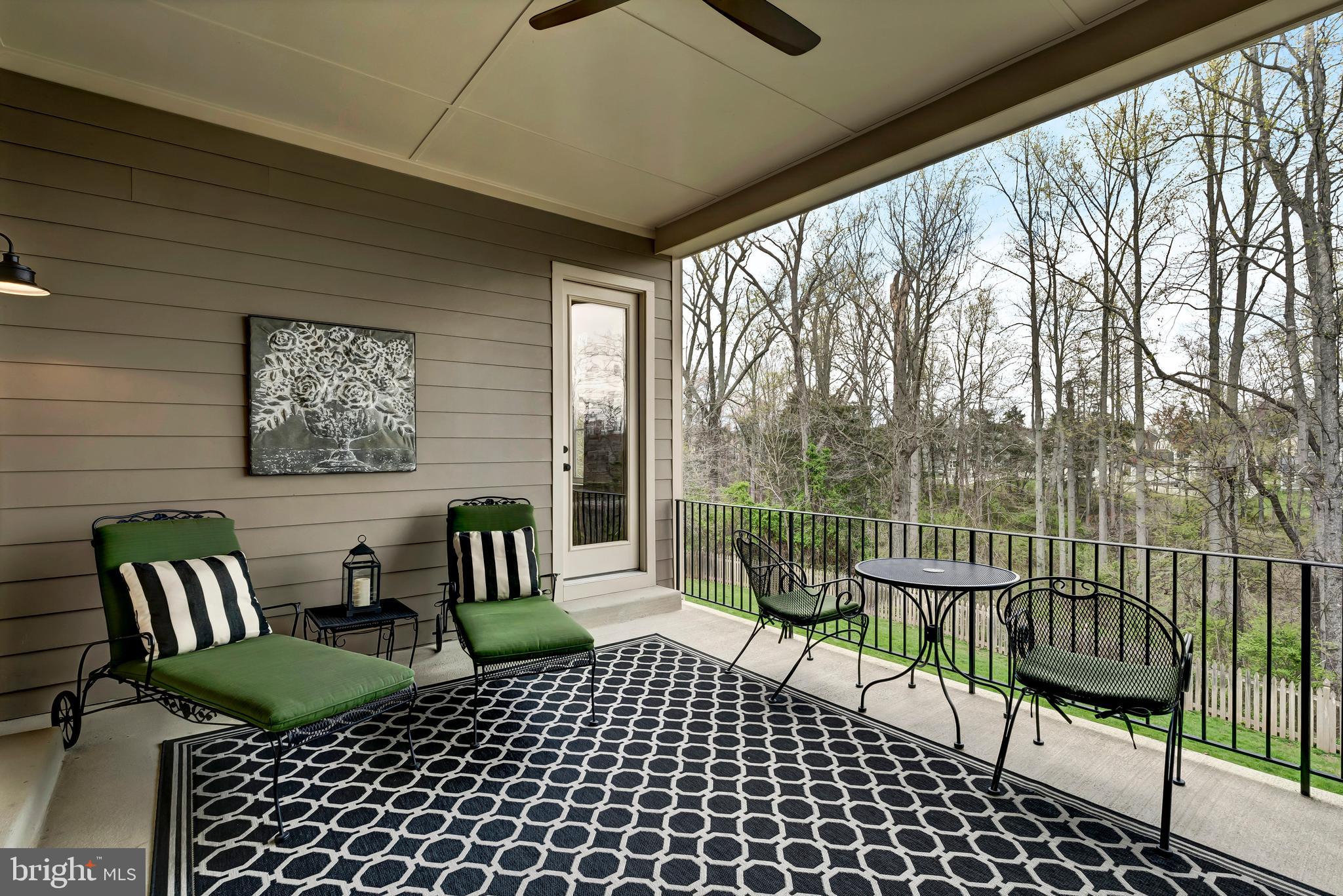 40996 Blossom Glade Dr