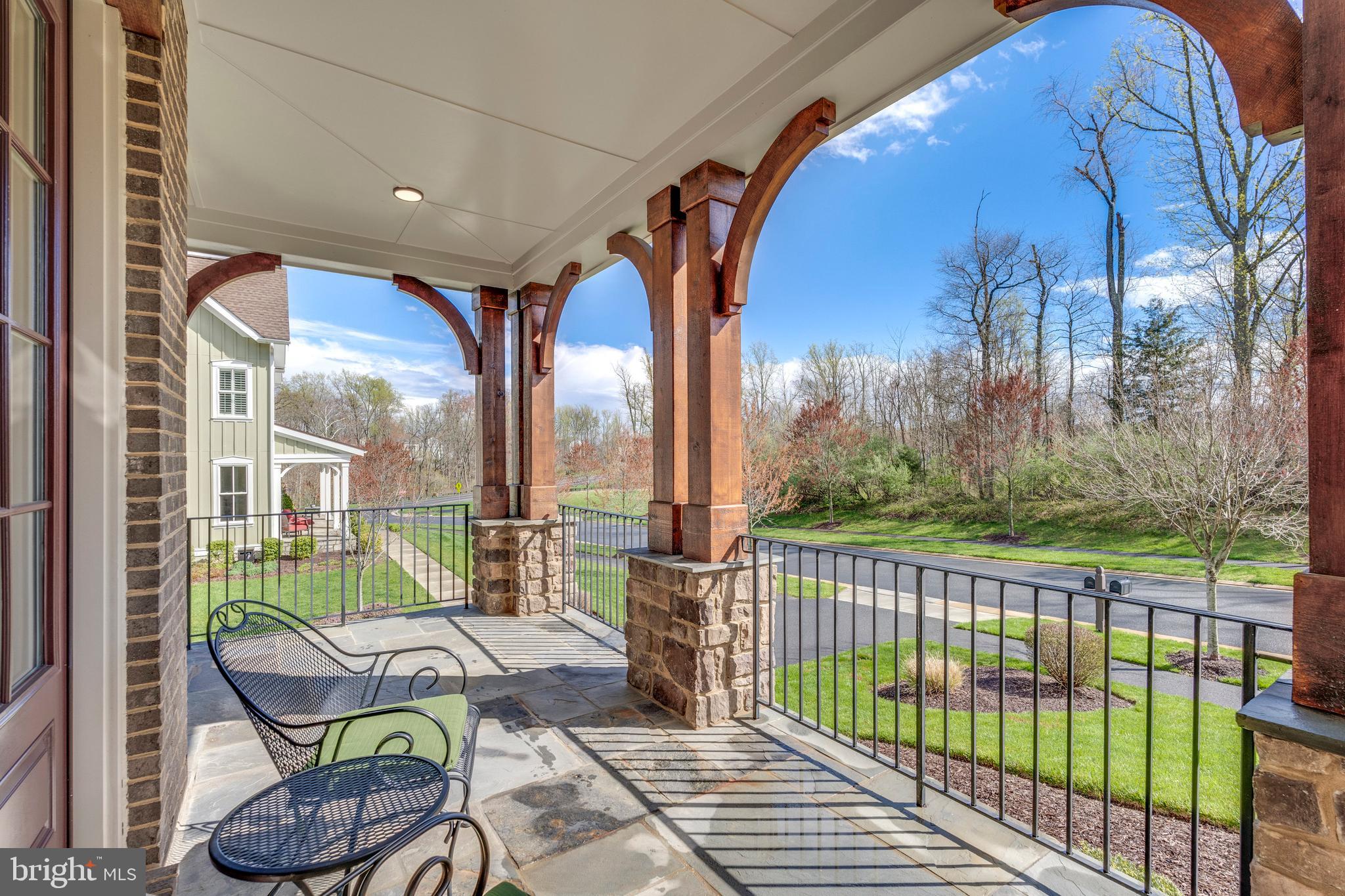 40996 Blossom Glade Dr
