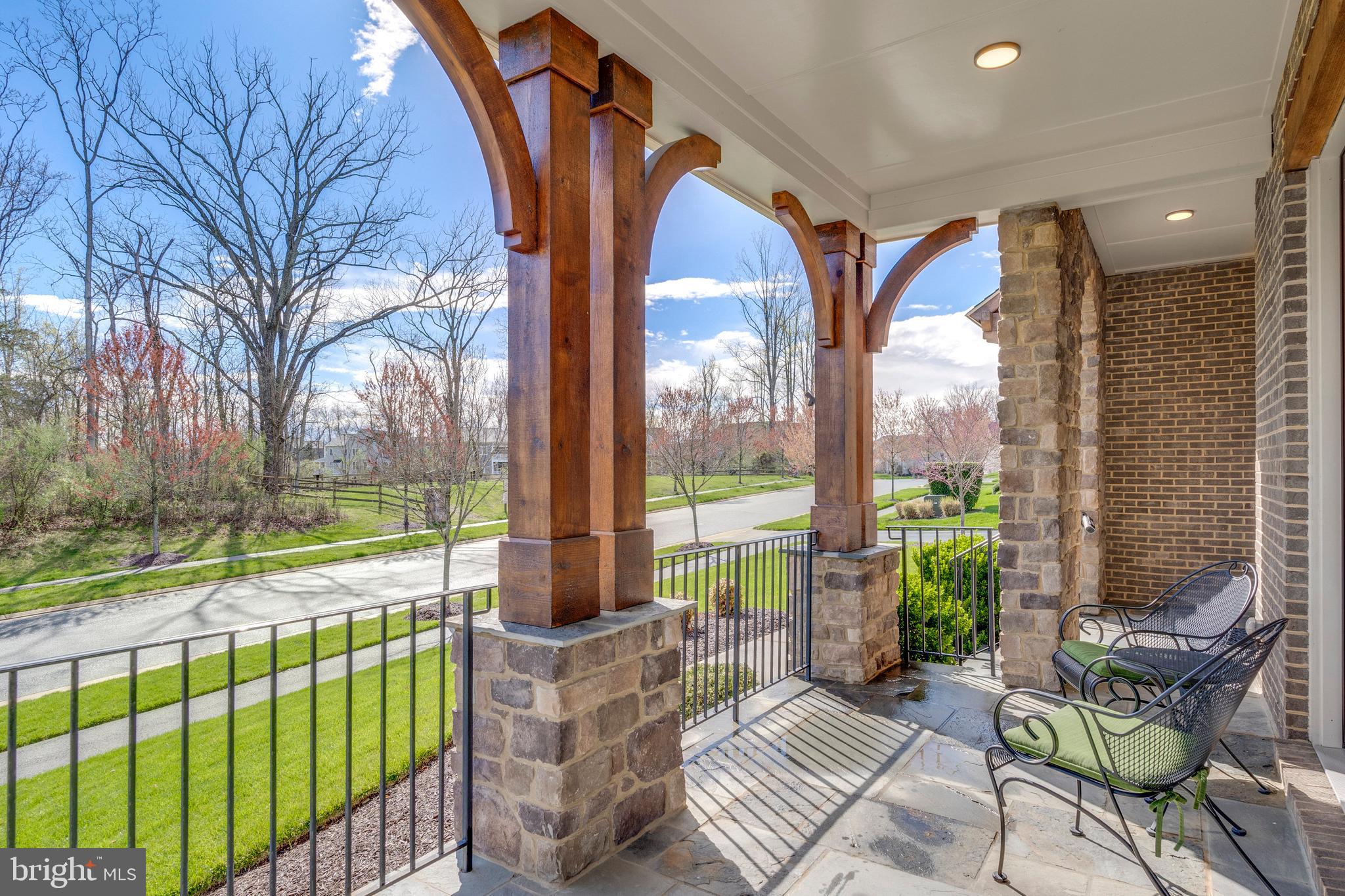 40996 Blossom Glade Dr