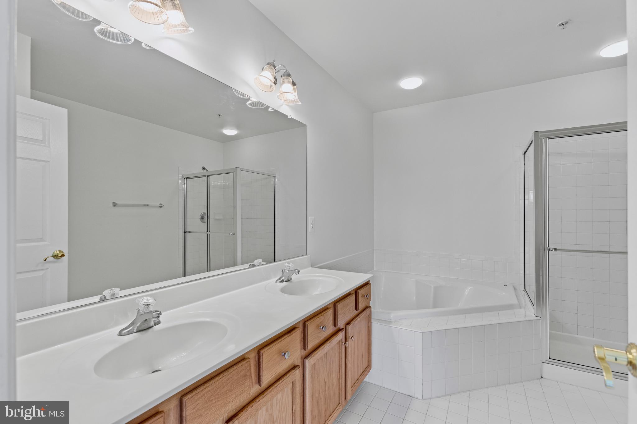 22787 Settlers Trail #16d