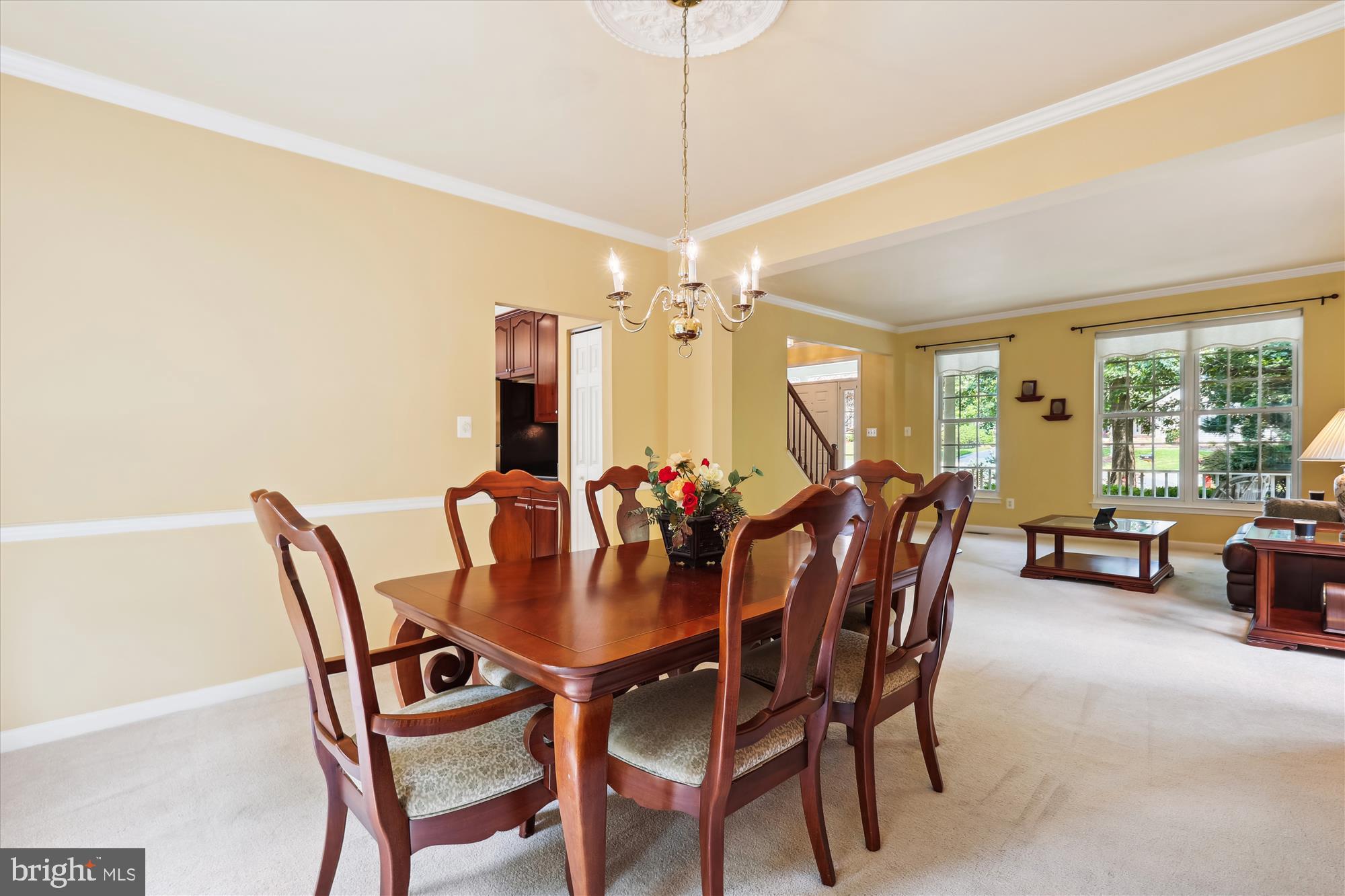 113 Meadowbrook Ct SW