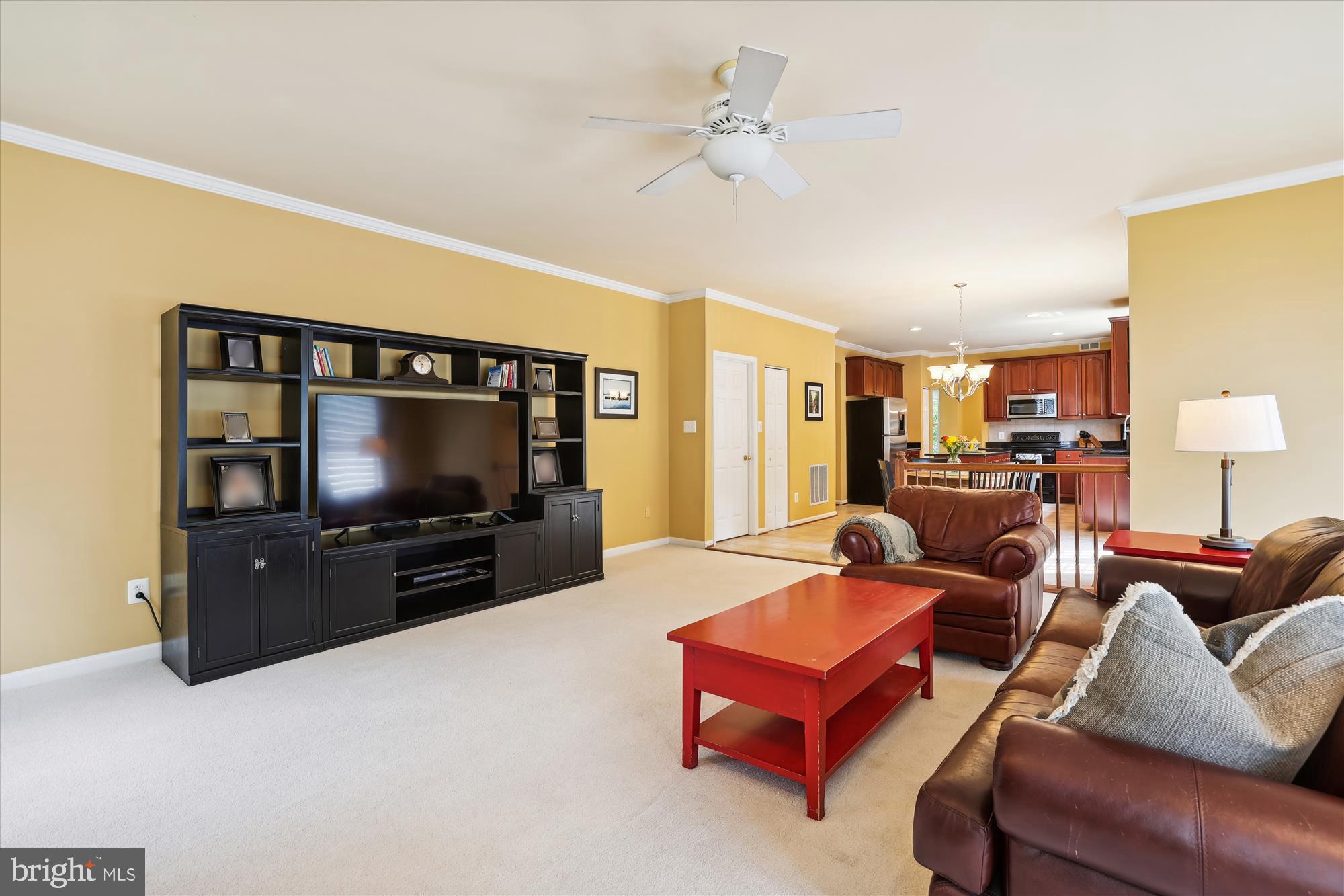 113 Meadowbrook Ct SW