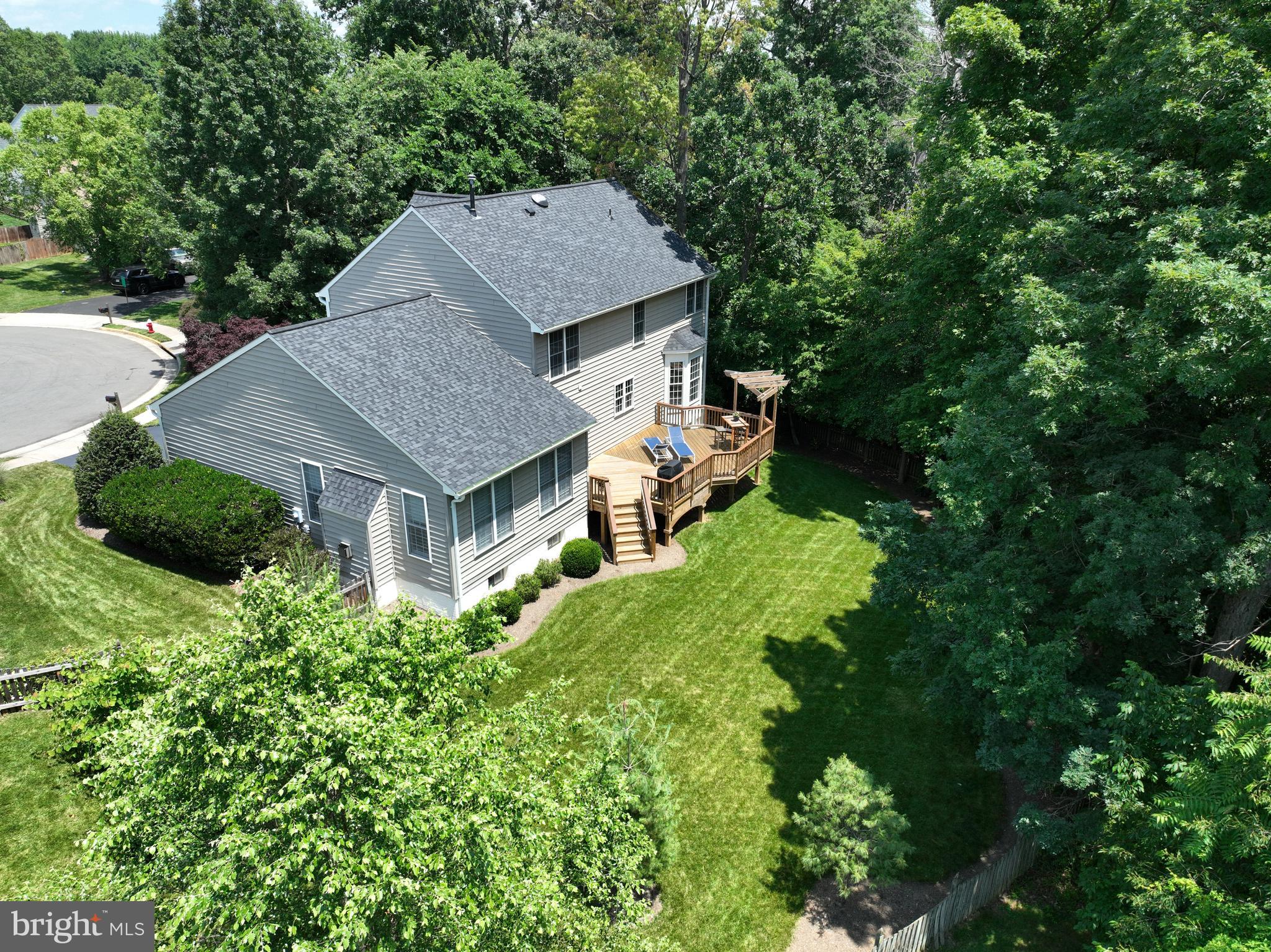 113 Meadowbrook Ct SW