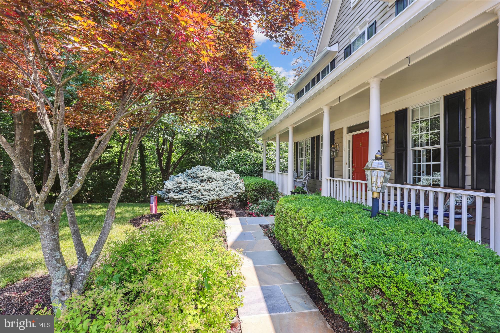 113 Meadowbrook Ct SW