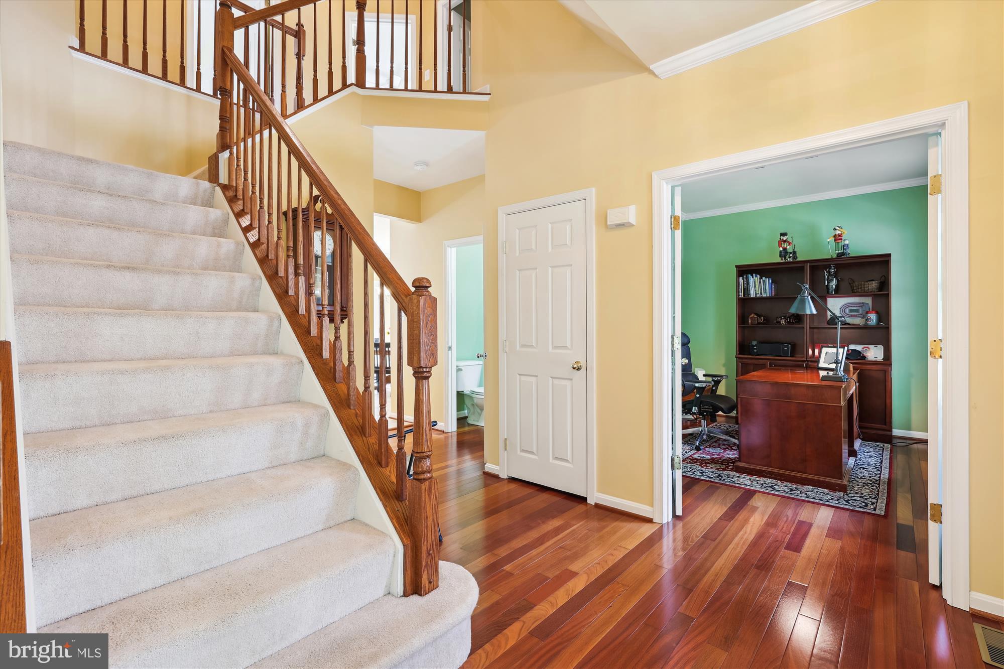 113 Meadowbrook Ct SW