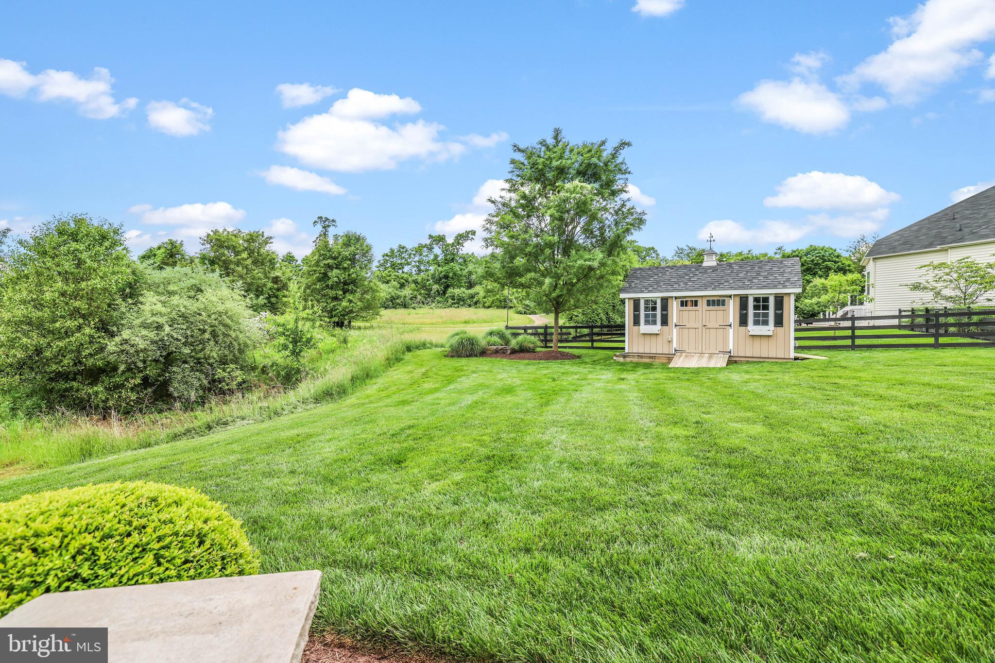 16612 Fox Chase Ct