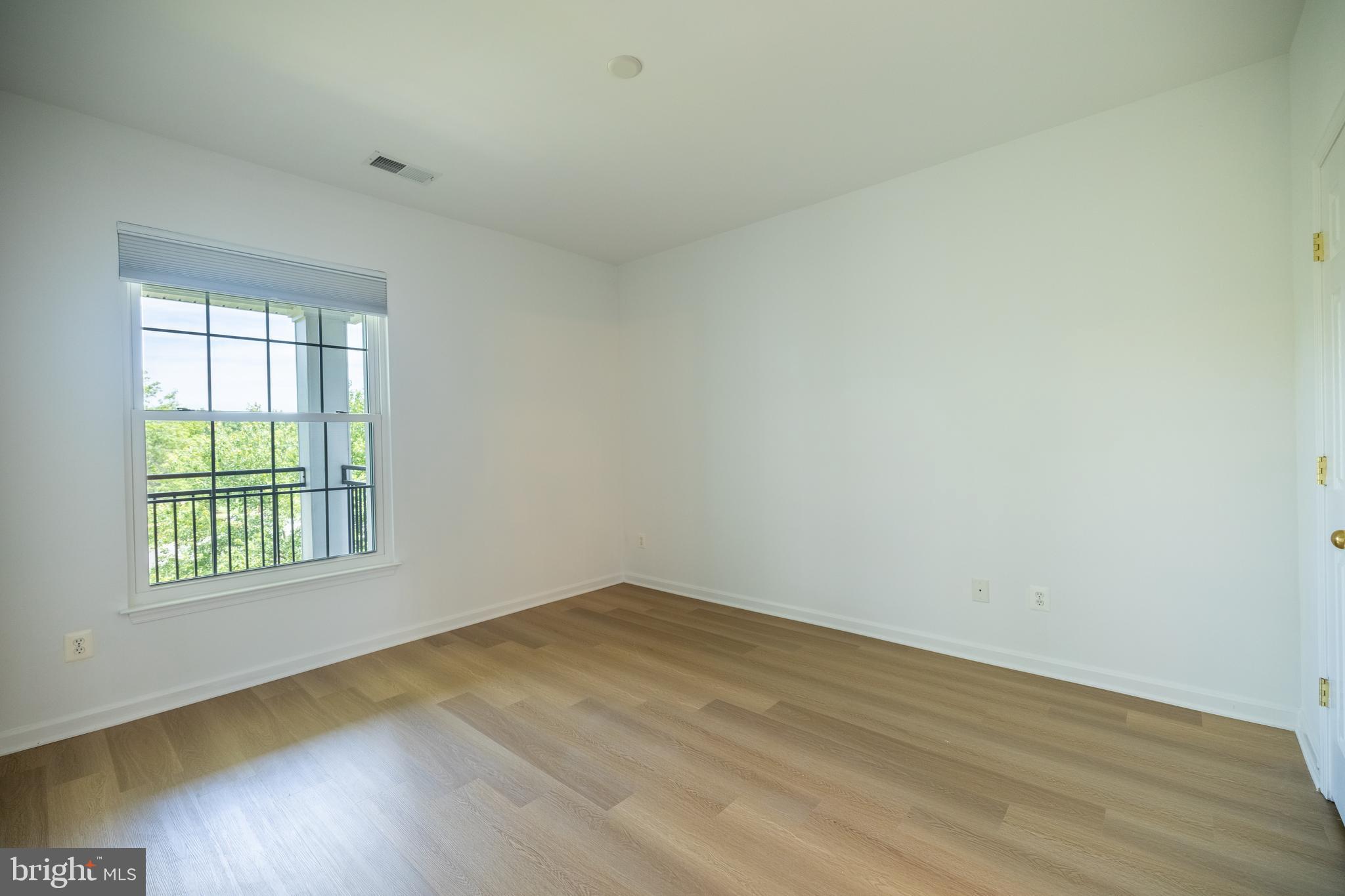 46602 Ellicott Sq #303