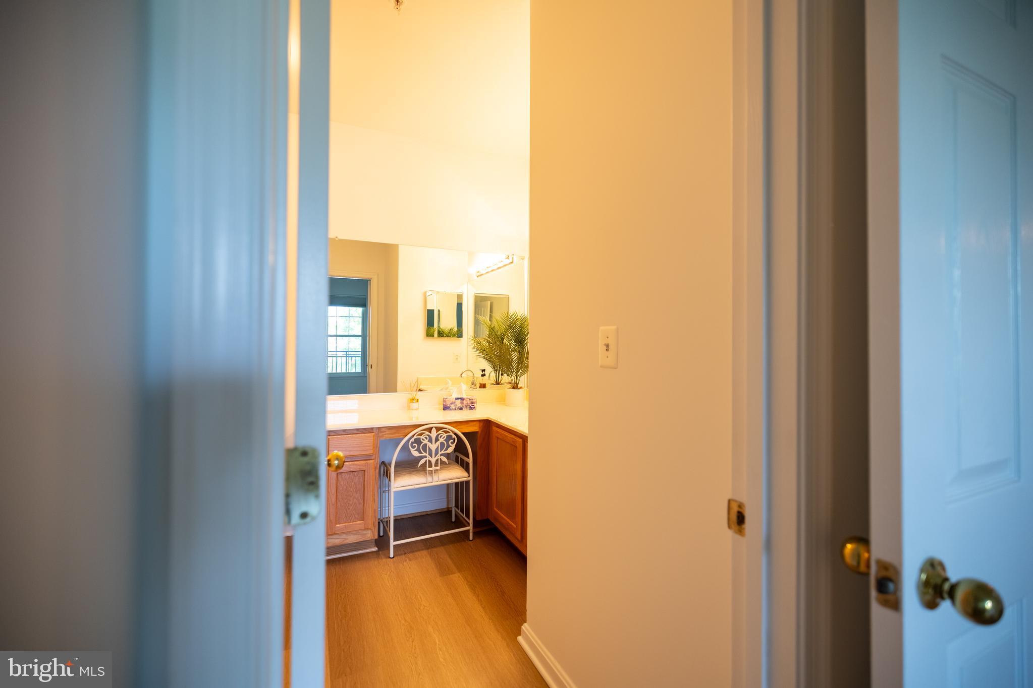 46602 Ellicott Sq #303