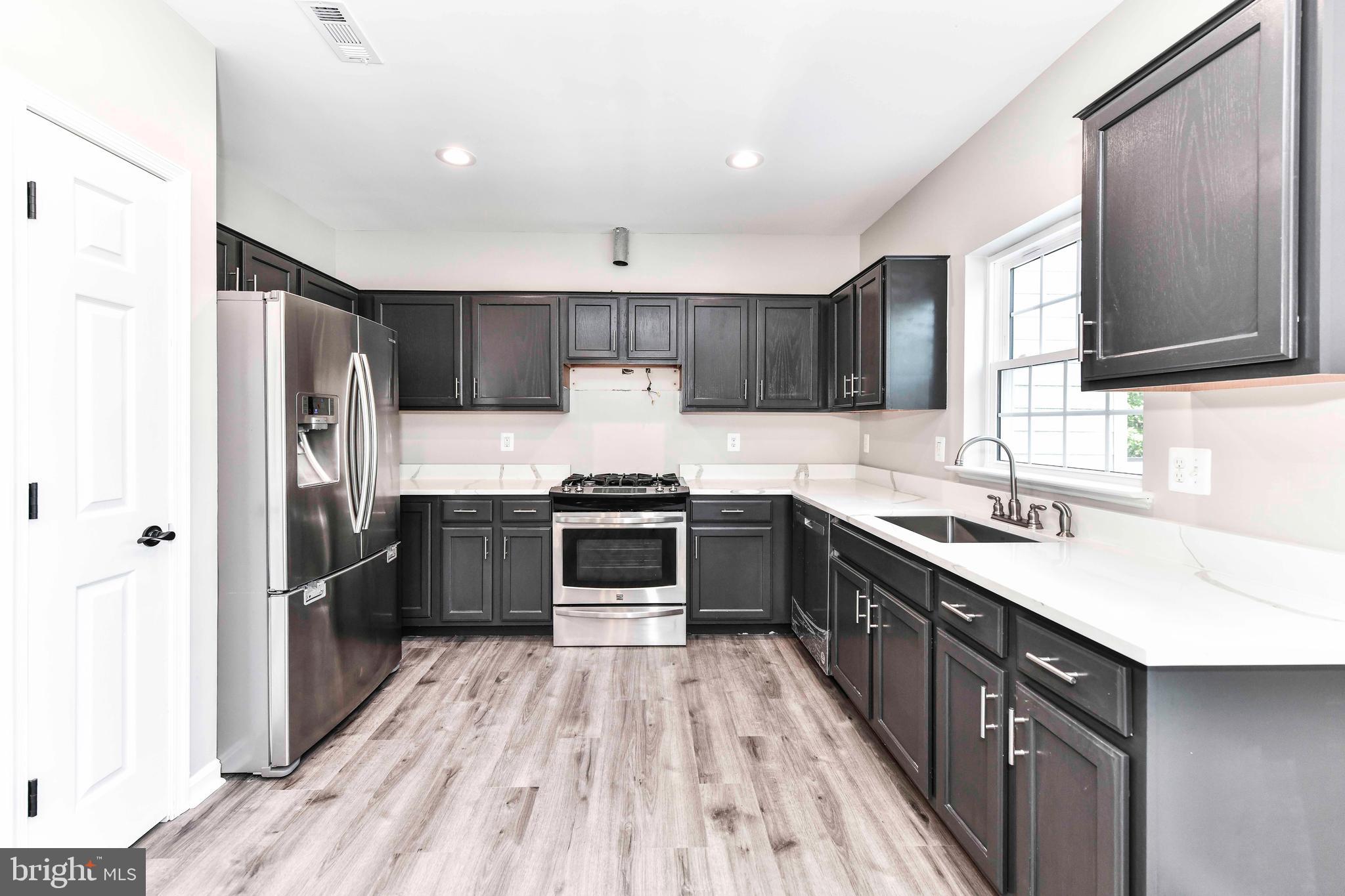 43642 LEES MILL SQ
