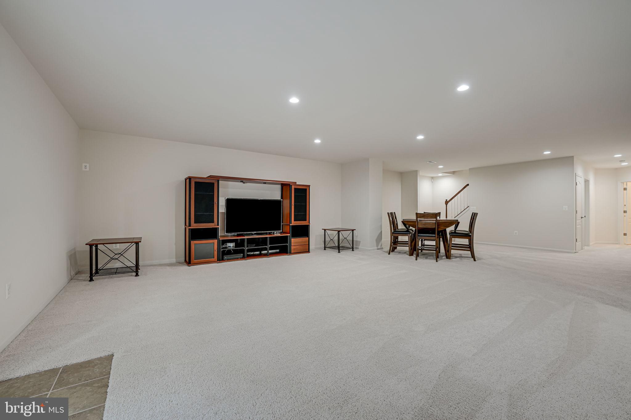 16601 Fox Chase Ct