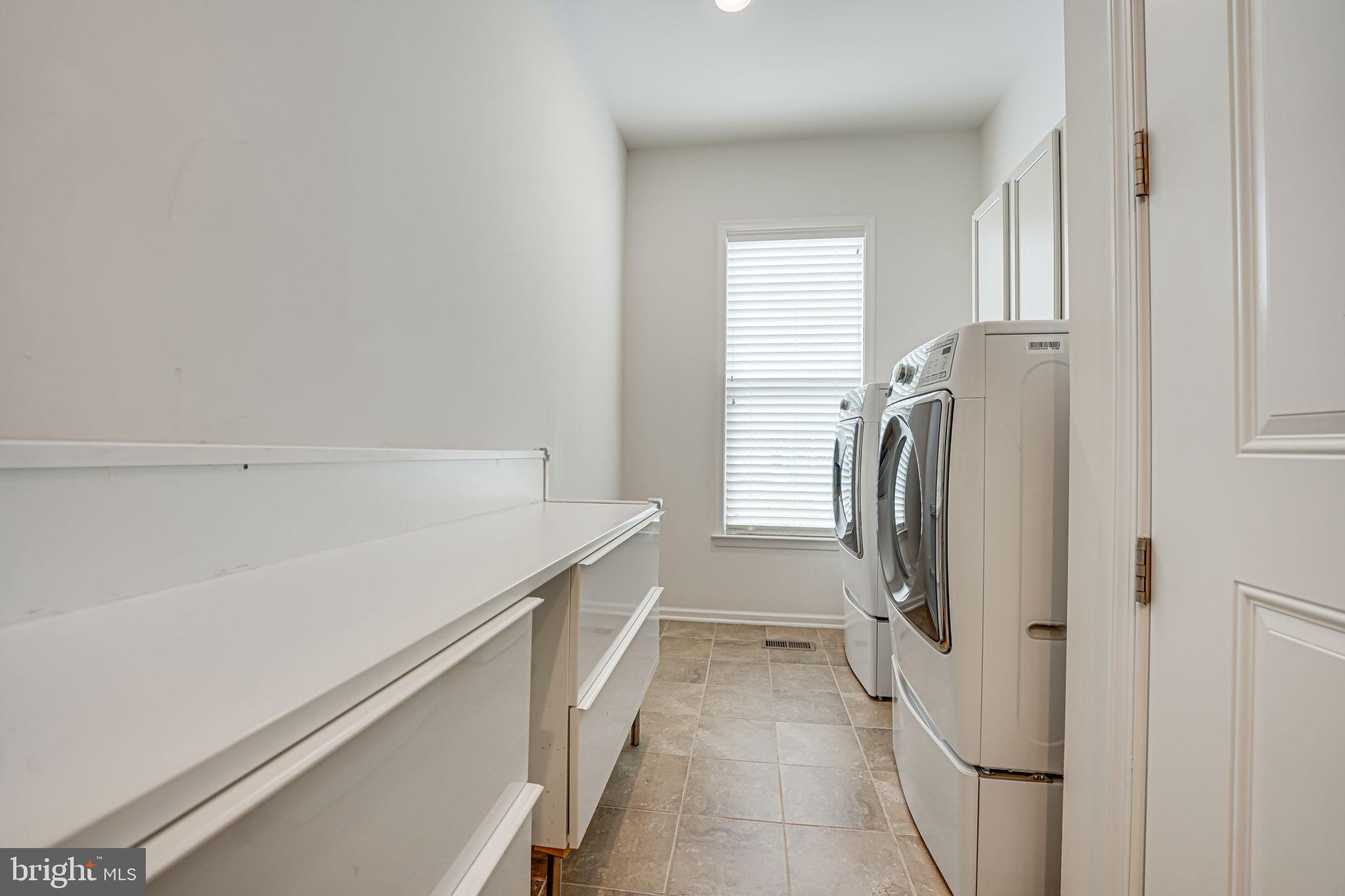 16601 Fox Chase Ct