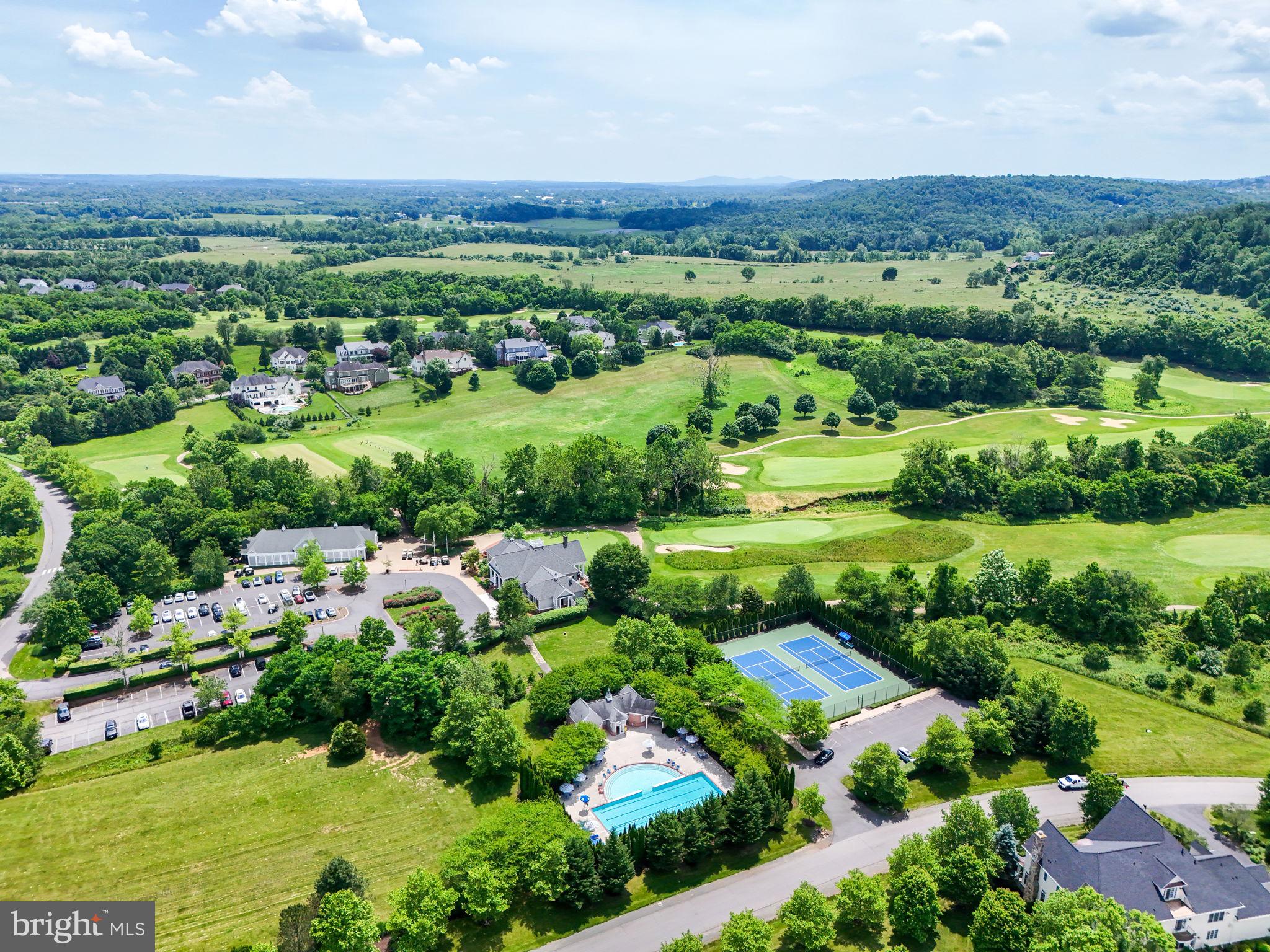 16601 Fox Chase Ct